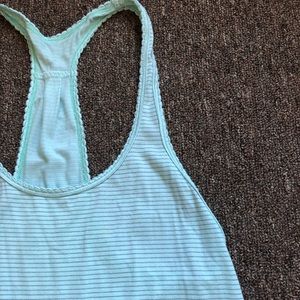 Lululemon 105 singlet
